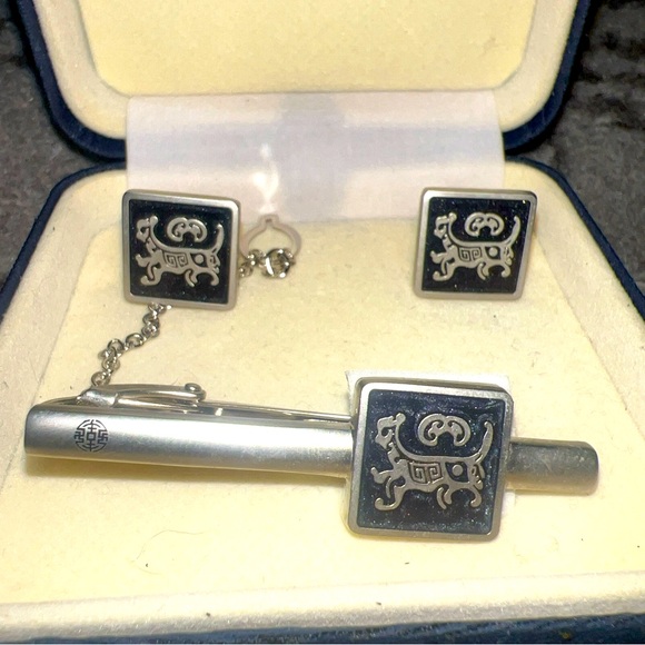3 piece cuff link and tie clip set - Picture 1 of 3